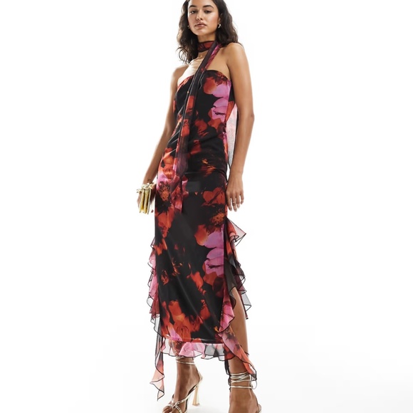 Miss Selfridge chiffon bandeau maxi dress with scarf in oversized floral - Picture 1 of 1